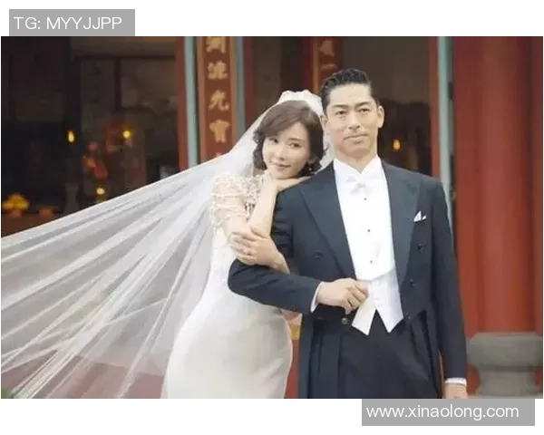 足球明星夫妇甜蜜瞬间大盘点幸福生活与爱情故事全记录