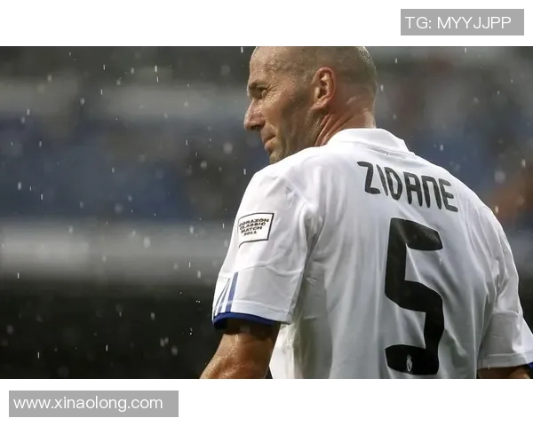 齐达内与足球明星之间的深厚情谊与合作历程探讨